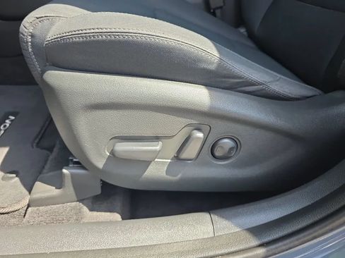 Used 2020 Hyundai Tucson Value w/ Cargo Package FWD image 15