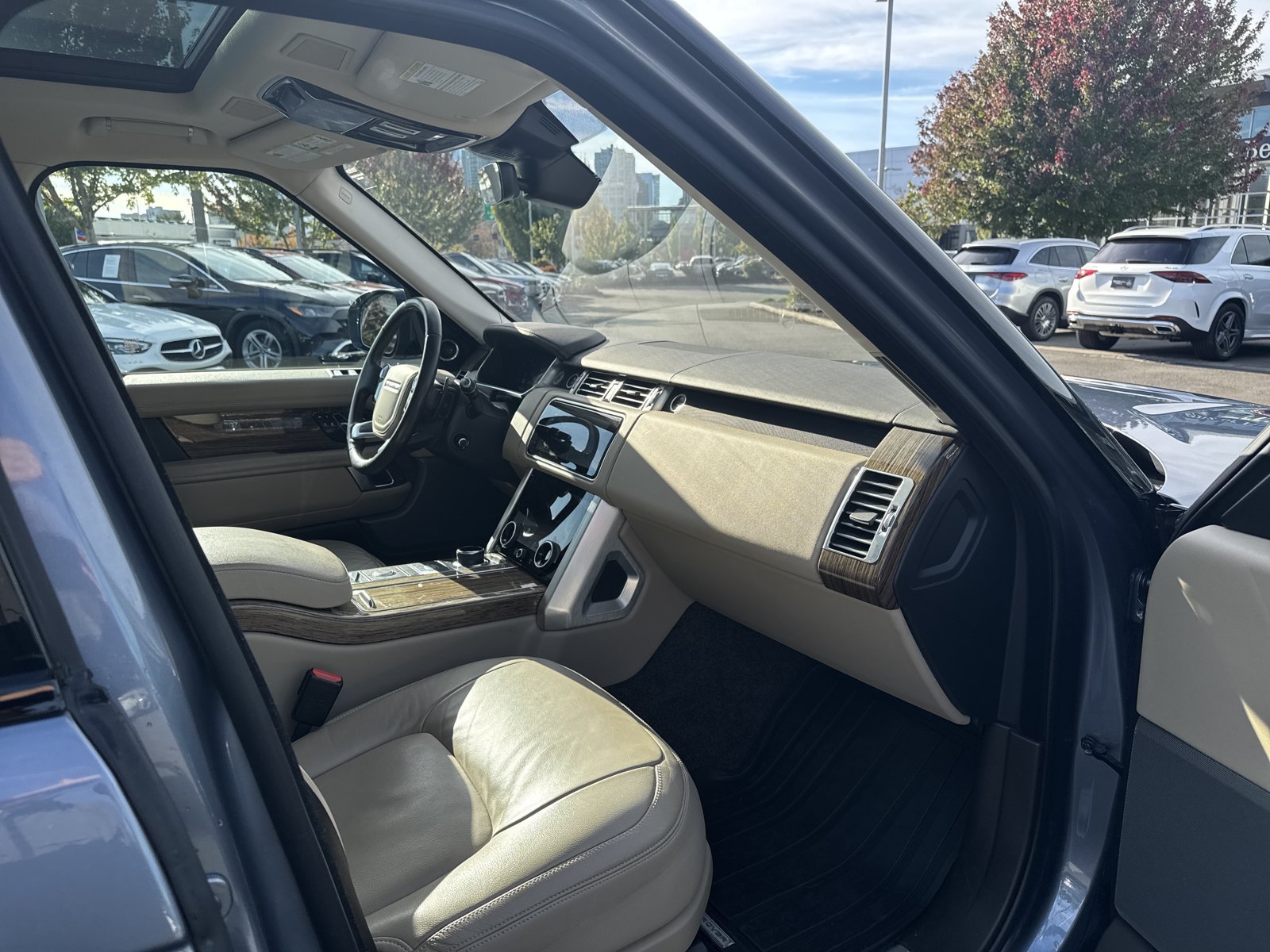 Used 2020 Land Rover Range Rover AWD/4WD image 14