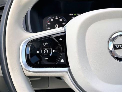 Used 2020 Volvo XC90 T6 Inscription w/ Protection Package AWD/4WD image 12
