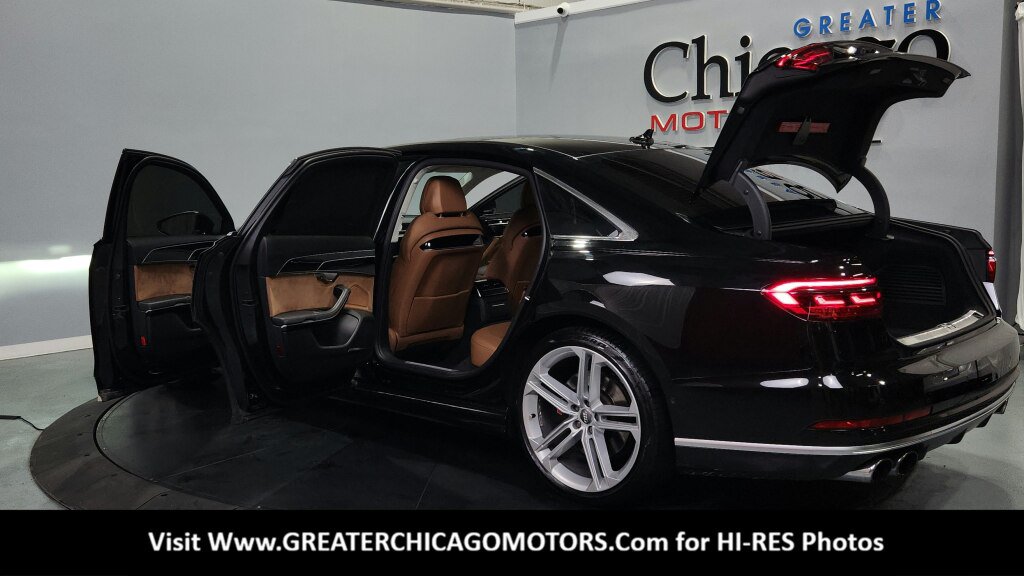Used 2020 Audi S8 L w/ S8 Executive Package AWD/4WD image 18