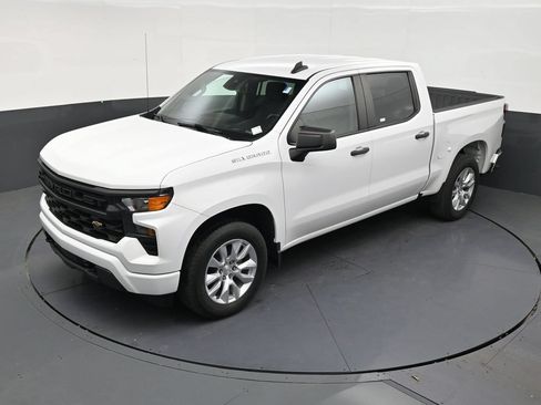 Used 2022 Chevrolet Silverado 1500 Custom RWD image 11