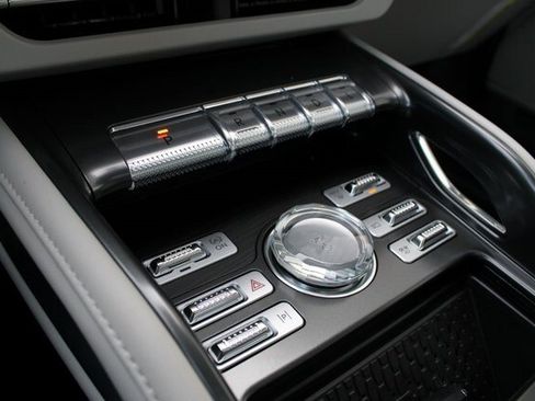 New 2026 Lincoln Nautilus Reserve w/ Jet Appearance Package image 29