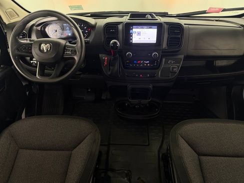 Used 2025 RAM ProMaster 2500 w/ Convenience Group FWD image 14