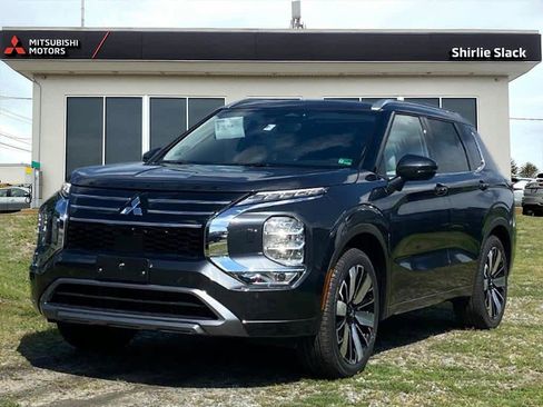 New 2025 Mitsubishi Outlander SEL image 1