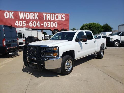 Used 2019 Chevrolet Silverado 2500 W/T w/ WT Convenience Package AWD/4WD image 3