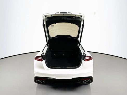 Used 2019 Kia Stinger GT2 image 34