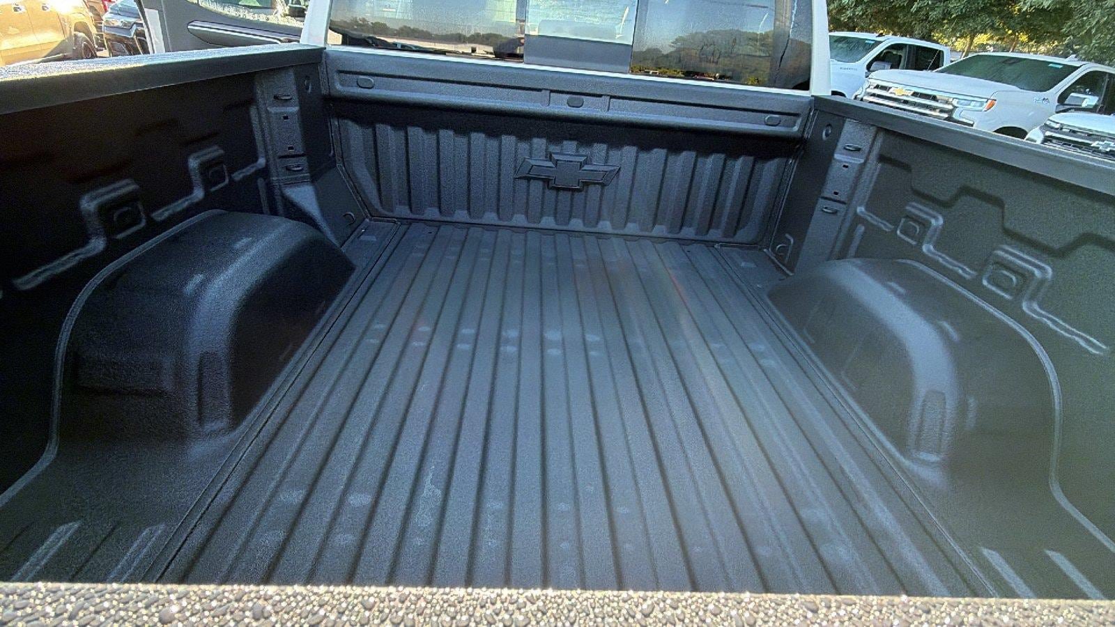 New 2026 Chevrolet Silverado 1500 RST w/ RST All Star Premium Package AWD/4WD image 13
