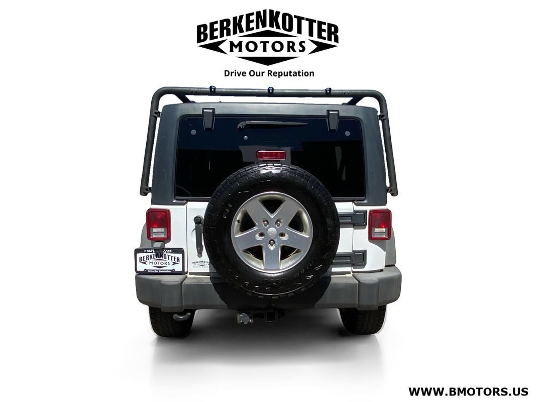 Used 2012 Jeep Wrangler Unlimited Sport AWD/4WD image 4
