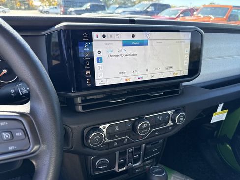 New 2026 Jeep Gladiator Sport image 26