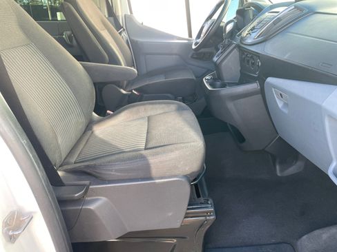 Certified 2019 Ford Transit 350 XLT image 19