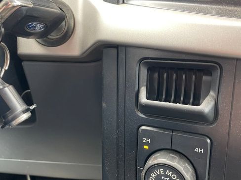 Used 2021 Ford F150 XL w/ FX4 Off-Road Package AWD/4WD image 17
