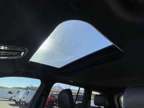 Used 2024 Jeep Grand Cherokee Altitude image 17