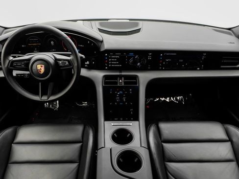Used 2023 Porsche Taycan RWD image 15