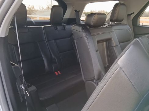 Used 2020 Ford Explorer XLT w/ Equipment Group 202A image 67