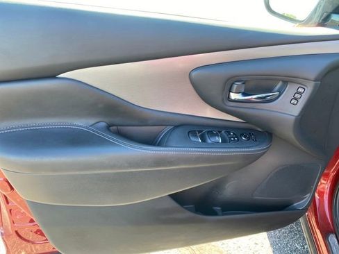 Used 2020 Nissan Murano SL image 17