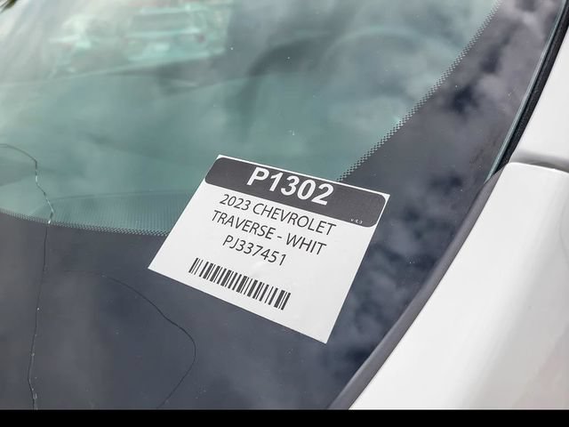 Certified 2023 Chevrolet Traverse LT FWD image 27