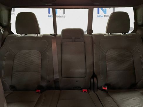 Used 2025 RAM 1500 Big Horn image 13