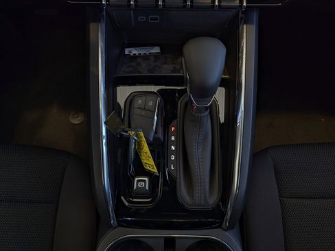 New 2026 GMC Canyon Elevation image 25