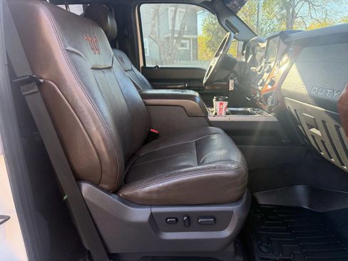 Used 2016 Ford F250 King Ranch w/ King Ranch w/Chrome Package image 15