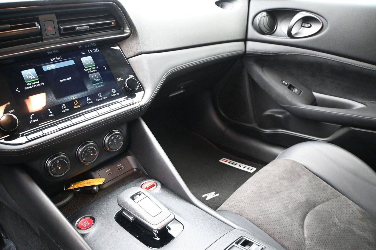 Certified 2024 Nissan Z Sport w/ Floor Mat Package RWD image 5