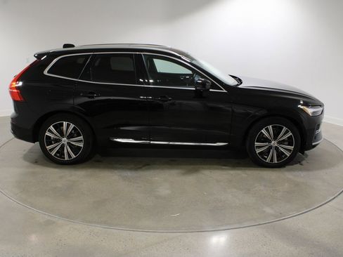 Used 2022 Volvo XC60 T8 Inscription w/ Advanced Package image 6