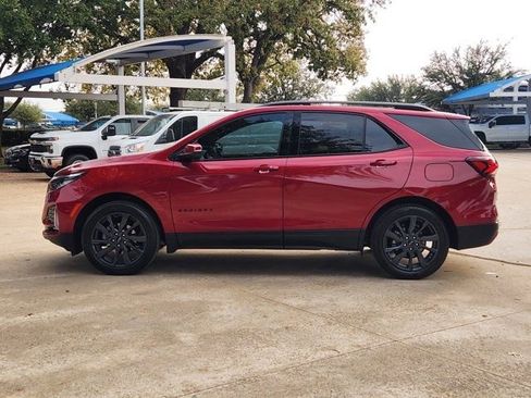 Used 2024 Chevrolet Equinox RS w/ RS Leather Package image 12