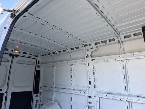 Used 2023 RAM ProMaster 2500 FWD image 27