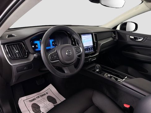 Certified 2024 Volvo XC60 B5 Core w/ Climate Package image 10