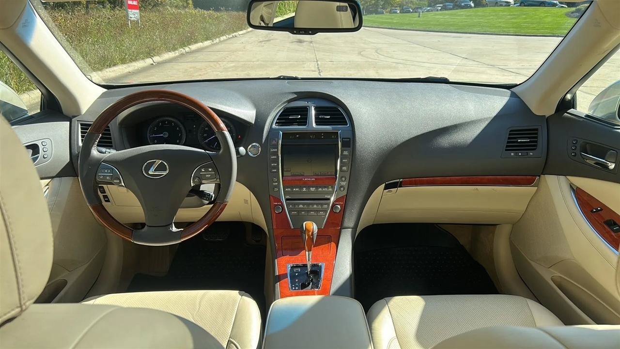 Used 2010 Lexus ES 350 FWD image 23
