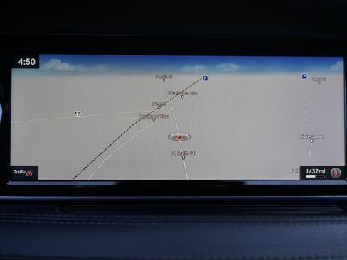 Used 2017 Mercedes-Benz S 550 Sedan image 24