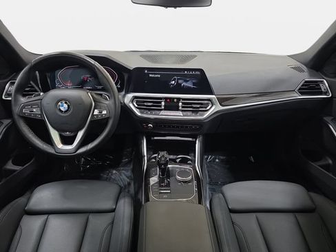Used 2019 BMW 330i xDrive Sedan w/ Driving Assistance Package AWD/4WD image 10