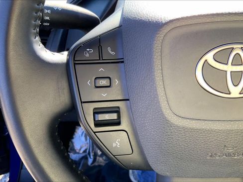 Used 2023 Toyota Prius LE image 22