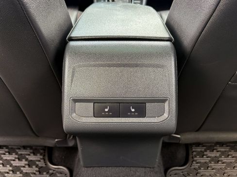 Used 2019 Volkswagen Jetta SEL FWD image 29