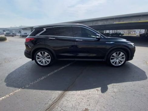 Used 2020 INFINITI QX50 Sensory w/ Climate Package image 2