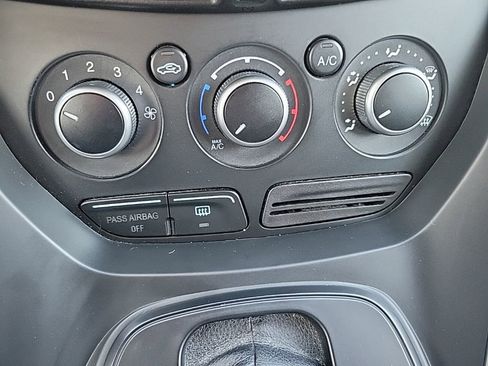 Used 2014 Ford Escape S FWD image 16