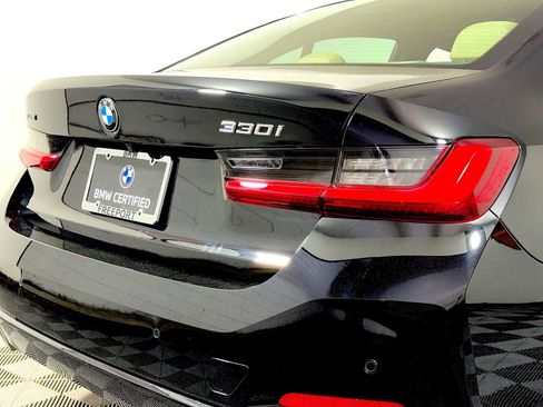 Certified 2023 BMW 330i xDrive Sedan w/ Driving Assistance Package AWD/4WD image 29