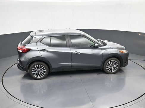 Used 2023 Nissan Kicks SV FWD image 31