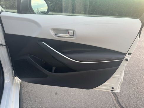 Used 2024 Toyota Corolla SE image 22