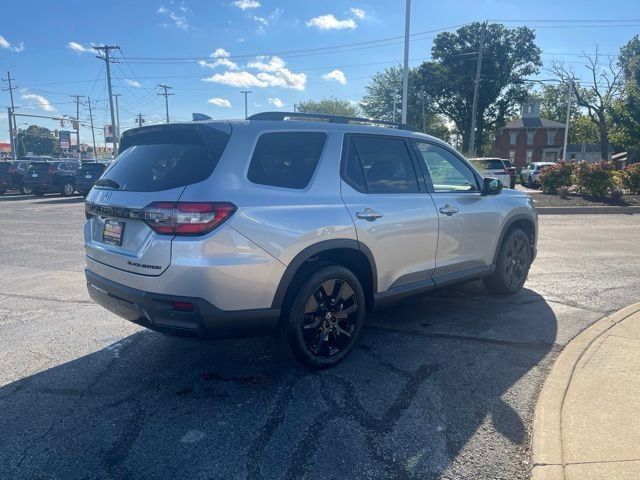 New 2026 Honda Pilot Black Edition image 6