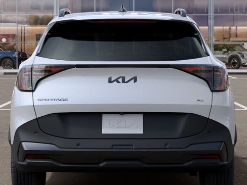 New 2026 Kia Sportage X-Line w/ X-Line Technology Package AWD/4WD image 13