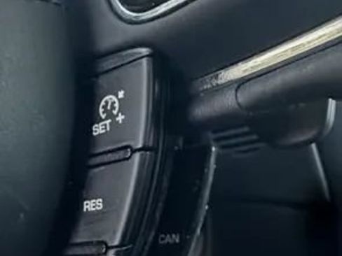 Used 2013 Jaguar XJ AWD image 18