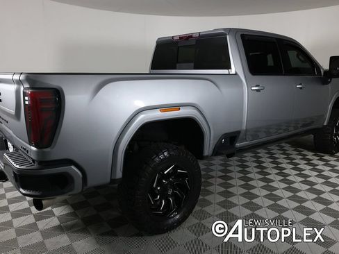 Used 2025 GMC Sierra 2500 AT4 w/ AT4 Premium Plus Package AWD/4WD image 5