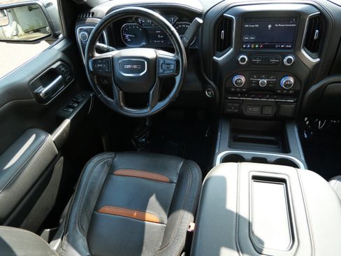 Used 2021 GMC Sierra 1500 AT4 AWD/4WD image 9
