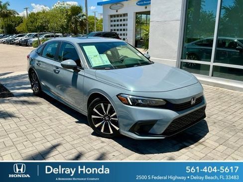 Used 2023 Honda Civic EX image 1