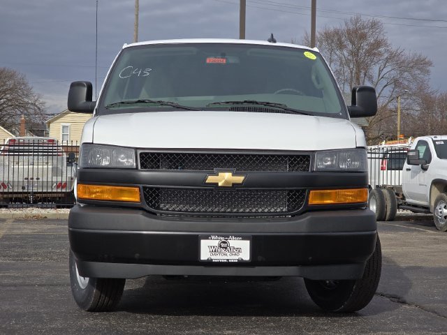 New 2026 Chevrolet Express 2500 w/ Driver Convenience Package RWD image 8