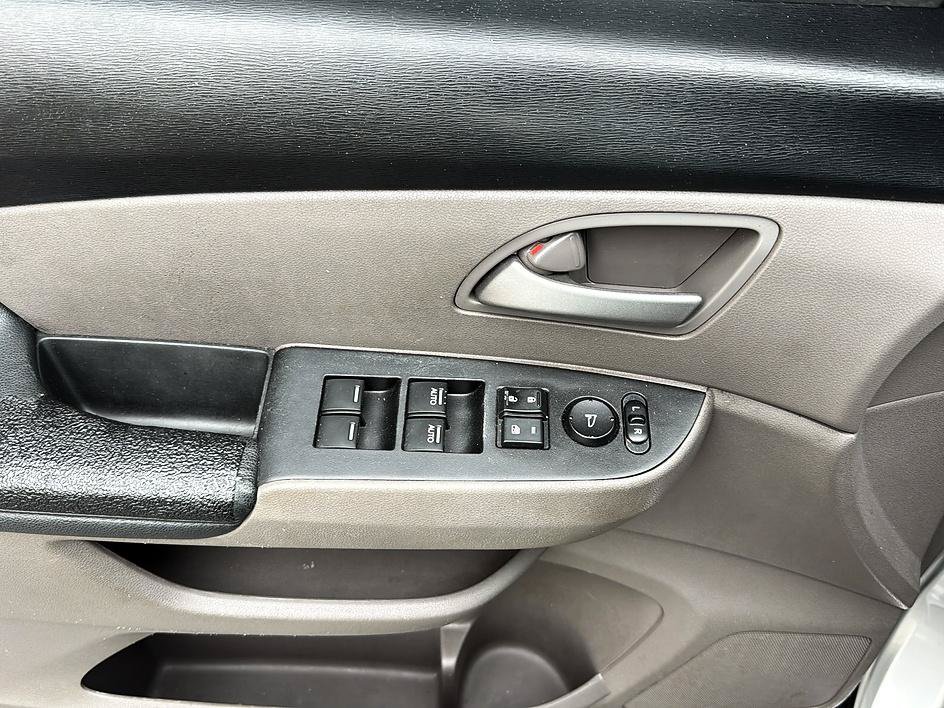 Used 2013 Honda Odyssey EX-L image 32