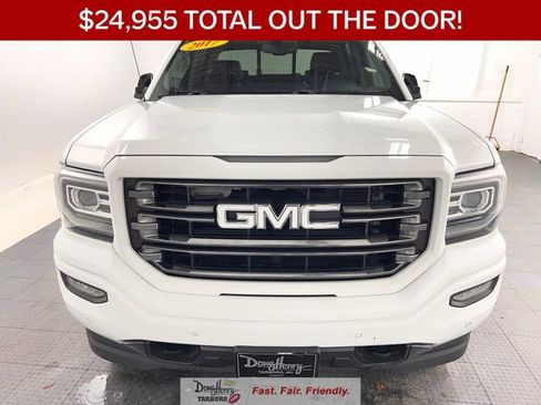 Used 2017 GMC Sierra 1500 SLT AWD/4WD image 2