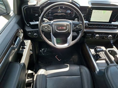 Used 2022 GMC Sierra 1500 Denali AWD/4WD image 11