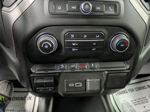 Used 2021 Chevrolet Silverado 1500 Custom Trail Boss AWD/4WD image 15