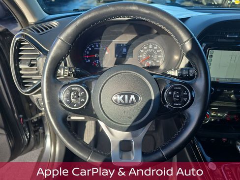 Used 2021 Kia Soul EX image 16